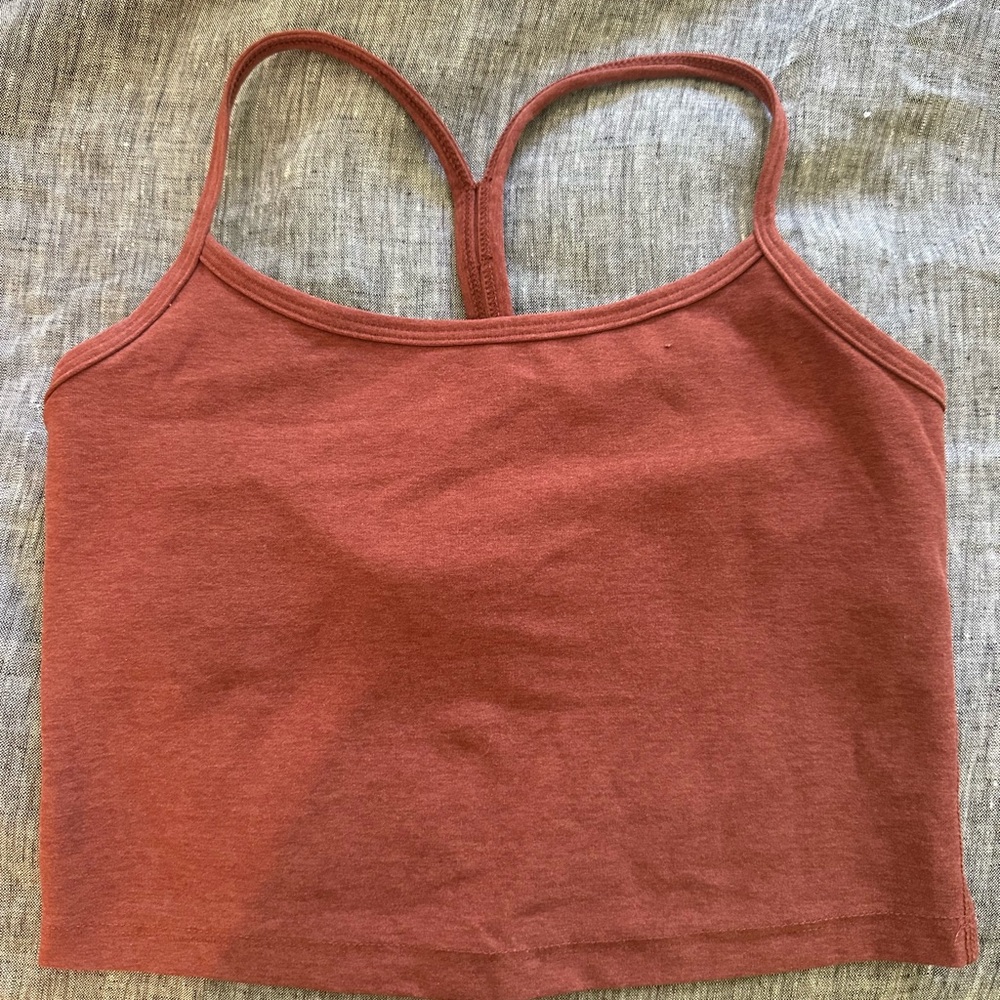 Beyond Yoga cropped tank